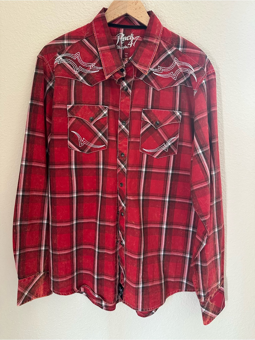 Rock 47 Wrangler Mens Western Snap Shirt Red/Black Plaid w/Tribal Embroidery XL